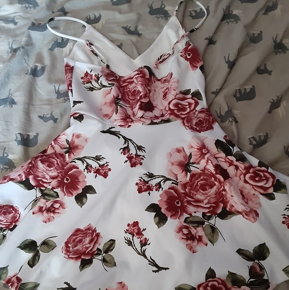 Dress/romper - Picture 3 of 3